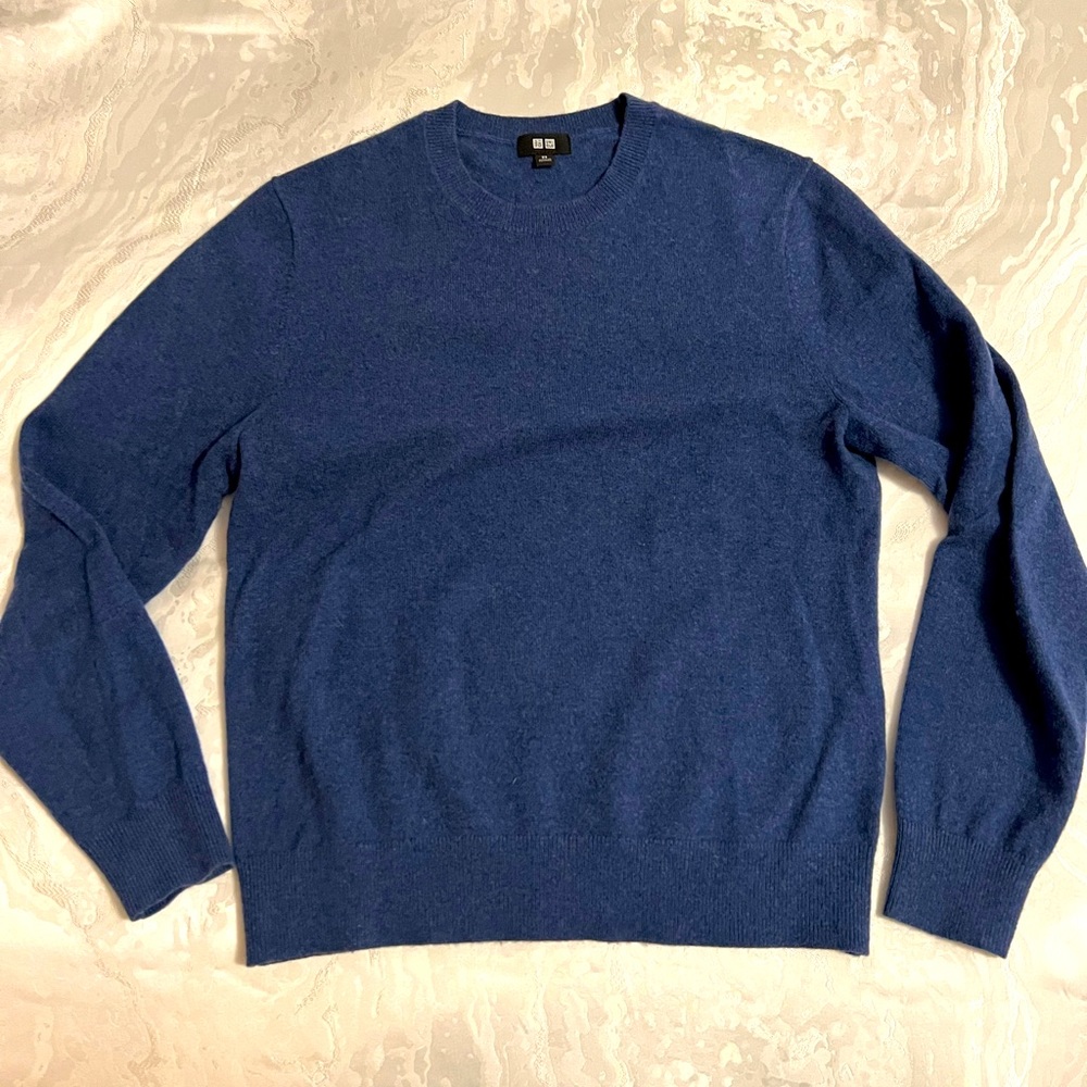 Uniqlo 100% cashmere sweater xs mens